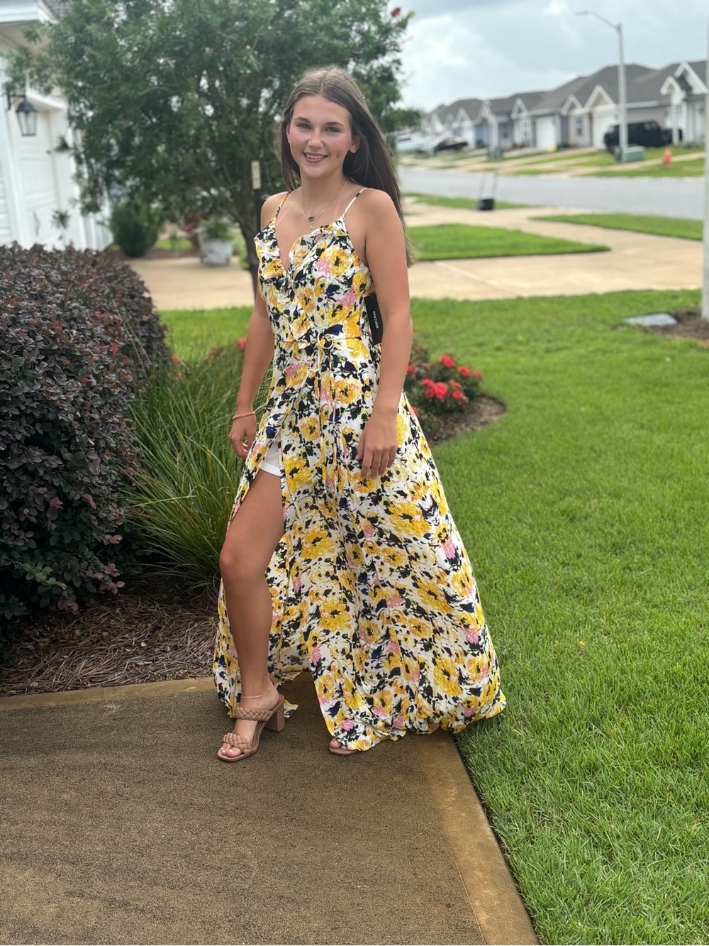 Olivia Grey Yellow & White Floral Maxi Dress with Spaghetti Straps Boho Sm New